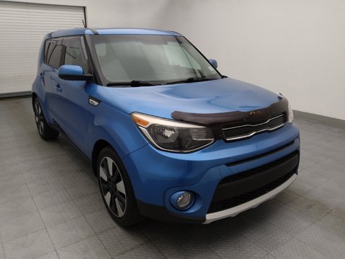 Used 2018 Kia Soul + image 13