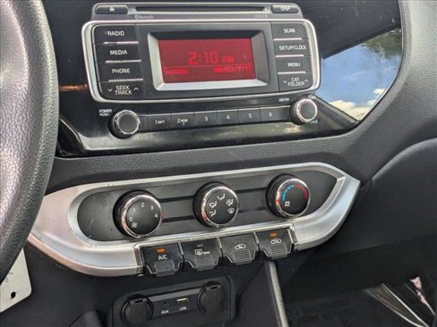 Used 2016 Kia Rio LX image 15