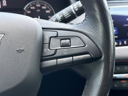 Used 2019 Cadillac XT4 Sport image 17