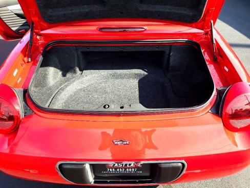 Used 2002 Ford Thunderbird image 12