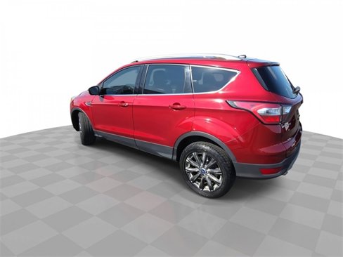 Used 2017 Ford Escape Titanium image 6