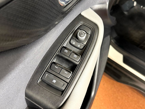Used 2022 Subaru Outback Premium image 16