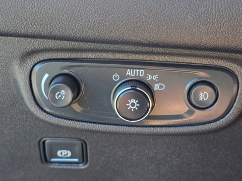 Used 2021 GMC Terrain SLT image 37