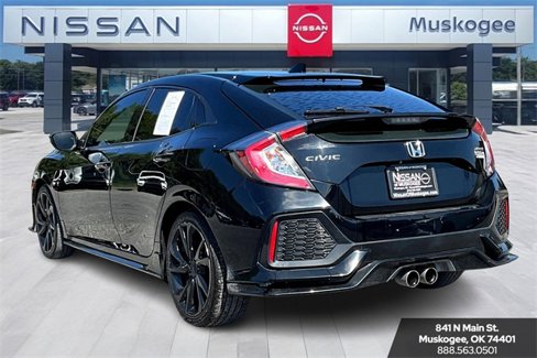 Used 2018 Honda Civic Sport image 4