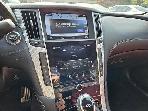 Used 2017 INFINITI Q60 Red Sport 400 image 20