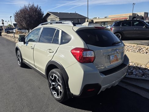 Used 2016 Subaru Crosstrek 2.0i Limited w/ Popular Package #2 image 3
