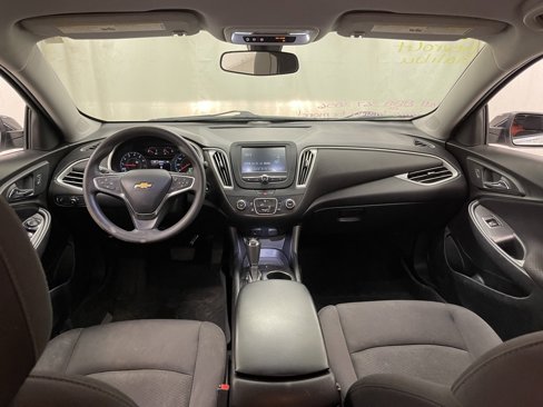 Used 2018 Chevrolet Malibu LS image 27