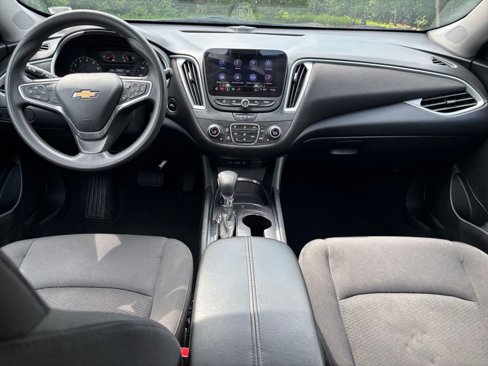 Used 2022 Chevrolet Malibu LT image 31