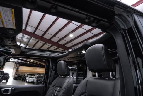 Used 2021 Jeep Wrangler Unlimited Rubicon image 17