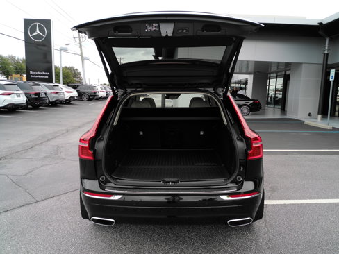 Used 2021 Volvo XC60 T8 Inscription w/ Advanced Package image 18