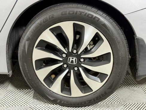 Used 2017 Honda Accord EX-L image 14