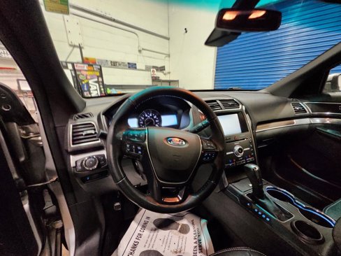 Used 2016 Ford Explorer Limited w/ Equipment Group 301A image 15