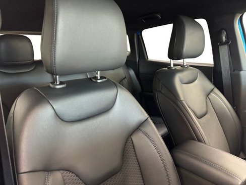 New 2026 Jeep Compass Latitude image 7