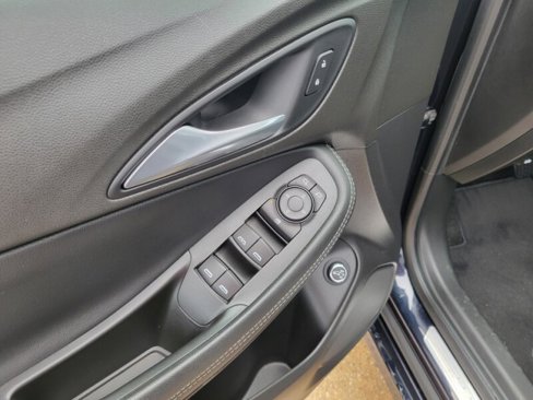 Used 2021 Buick Encore GX Select w/ Sport Touring Package image 14
