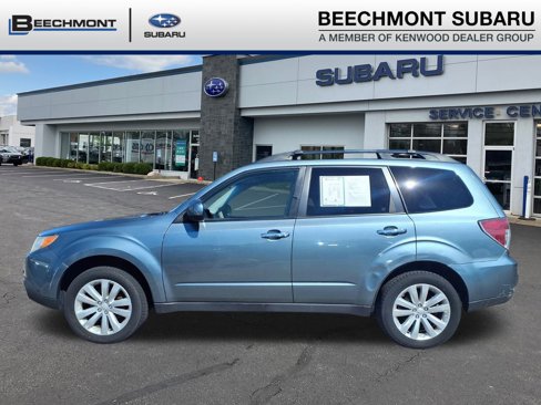 Used 2012 Subaru Forester 2.5X Premium w/ All-Weather Pkg image 3