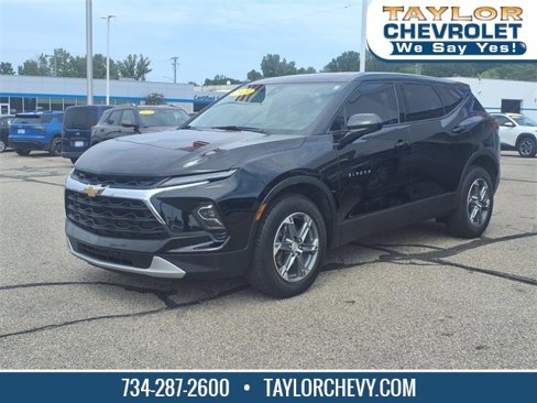 Certified 2023 Chevrolet Blazer LT w/ LPO, Floor Liner Package image 1