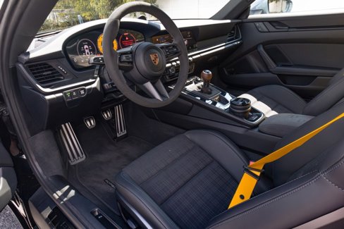 Used 2025 Porsche 911 Carrera T image 3
