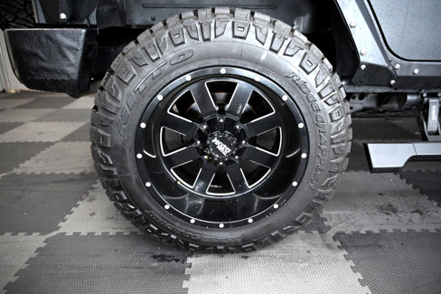 Used 2016 Jeep Wrangler Unlimited Sahara image 41