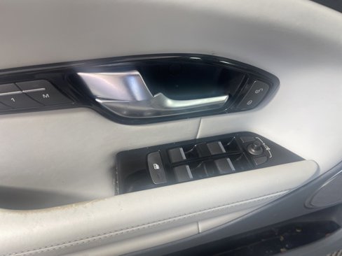 Used 2016 Land Rover Range Rover Evoque HSE image 19