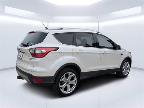 Used 2018 Ford Escape Titanium w/ Ford Safe & Smart Package image 3