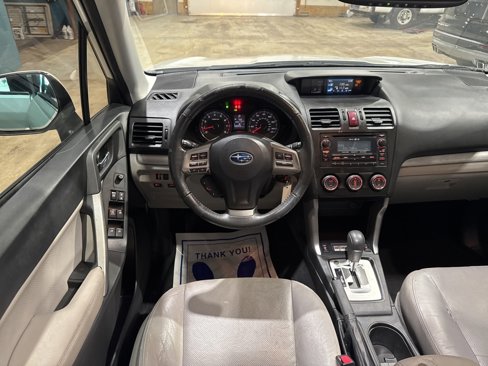 Used 2015 Subaru Forester 2.5i Limited image 22