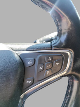 Used 2020 Chevrolet Equinox LT w/ Driver Convenience Package image 21
