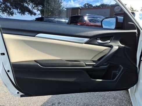Used 2019 Honda Civic LX image 32