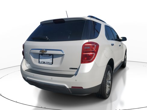 Used 2017 Chevrolet Equinox Premier w/ Enhanced Convenience Package image 6