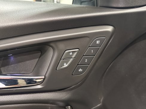 Used 2022 Chevrolet Malibu Premier image 18