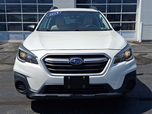 Used 2019 Subaru Outback 2.5i image 5