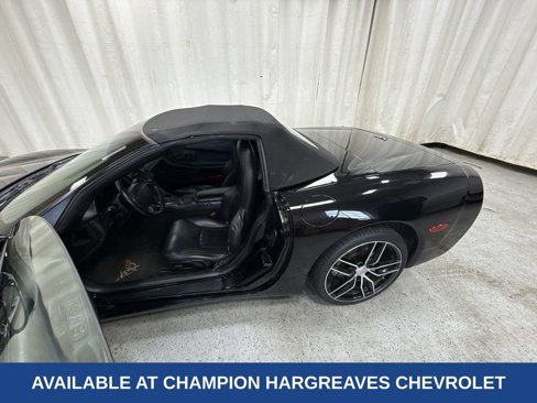 Used 1999 Chevrolet Corvette Convertible image 33