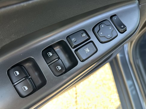 Used 2023 Hyundai Kona SEL image 20