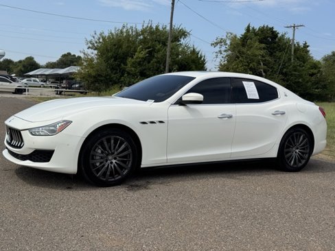 Used 2018 Maserati Ghibli image 3