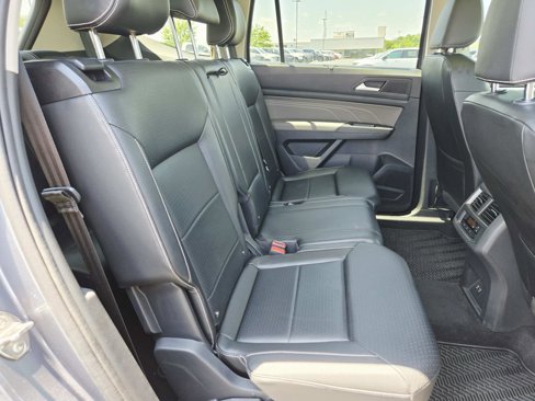 Used 2022 Volkswagen Atlas SE image 18