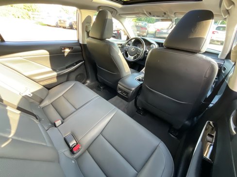 Used 2017 Lexus IS 200t image 30