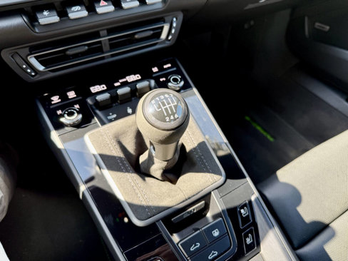 Used 2022 Porsche 911 Carrera 4 GTS image 32
