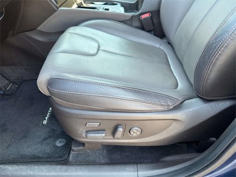 Used 2020 Hyundai Santa Fe Limited image 22