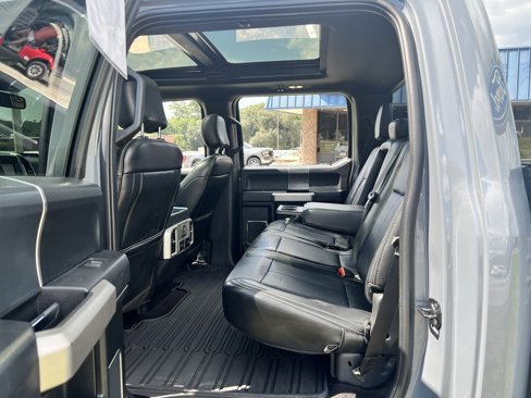 Used 2019 Ford F150 Lariat w/ Equipment Group 502A Luxury image 14