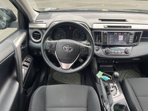 Used 2018 Toyota RAV4 Adventure image 8
