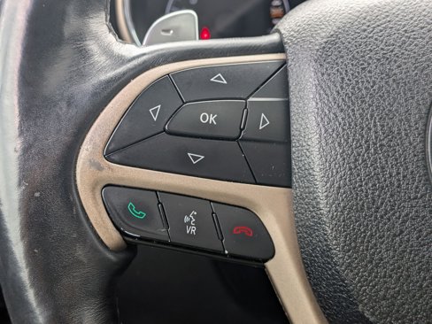 Used 2014 Jeep Grand Cherokee Limited image 18