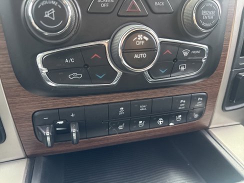 Used 2015 RAM 1500 Laramie w/ Convenience Group image 19