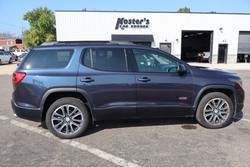 Used 2019 GMC Acadia SLT image 9