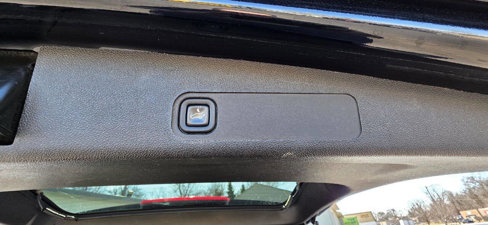 Used 2013 GMC Yukon XL Denali image 12