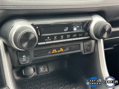 Used 2023 Toyota RAV4 LE image 5