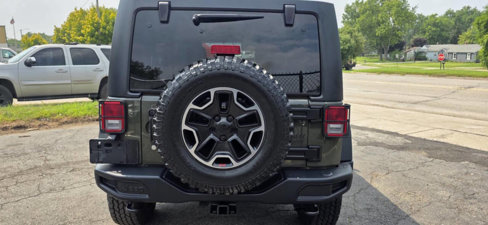 Used 2015 Jeep Wrangler Unlimited Rubicon image 10