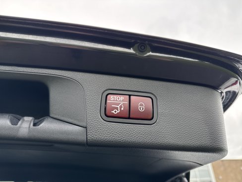 Certified 2022 Mercedes-Benz GLC 300 4MATIC image 28