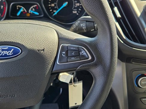 Used 2018 Ford Escape SE image 29
