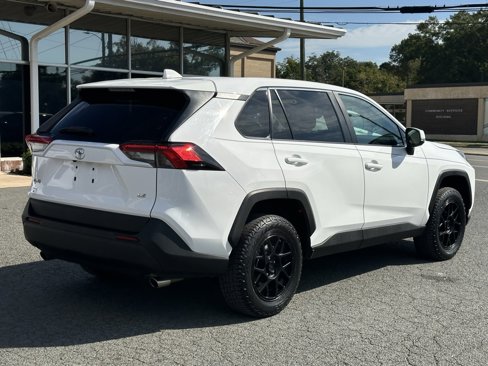 Used 2023 Toyota RAV4 LE image 8