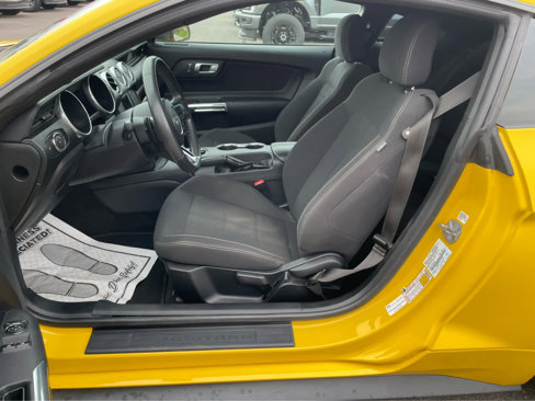 Used 2018 Ford Mustang Coupe w/ Black Accent Pkg image 13