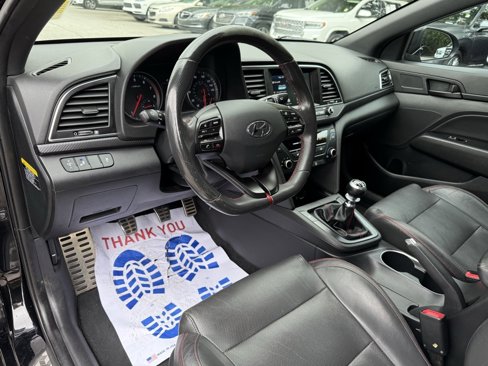 Used 2018 Hyundai Elantra Sport image 9